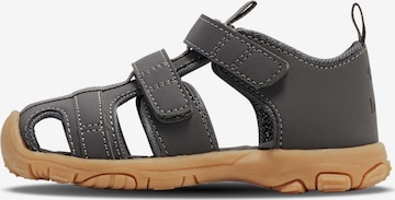 Hummel First-Step Shoes in Grey: front