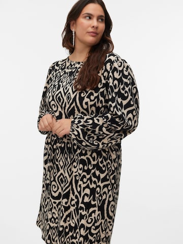 Robe 'FRIGA' Vero Moda Curve en noir