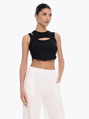 Top 'After-Ring' de la 4TAILORS pe negru