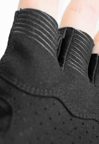 REUSCH Sporthandschoenen 'X-Rivet' in Zwart