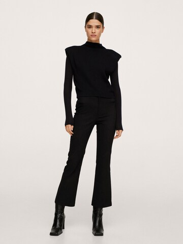 évasé Pantalon 'Trumpet2' MANGO en noir