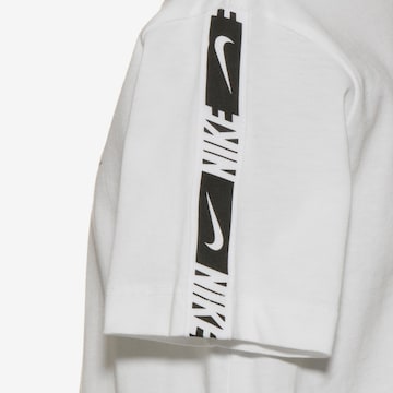 Nike Sportswear Shirt in White