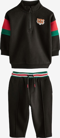 juoda Next Treningas: priekis