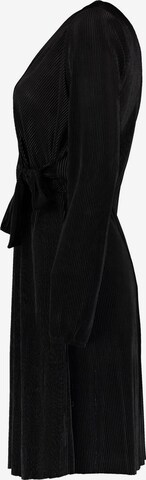 Hailys - Vestido 'Maja' en negro