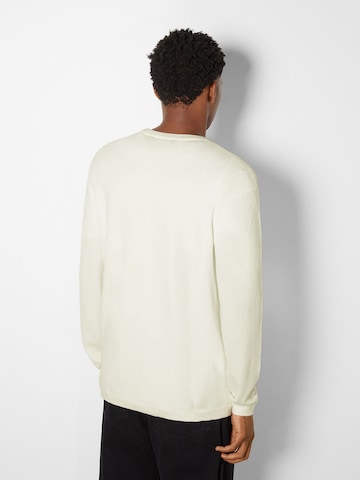 Bershka Pullover in Weiß