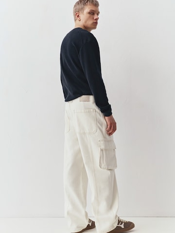 Baggy Jeans cargo Pull&Bear en blanc