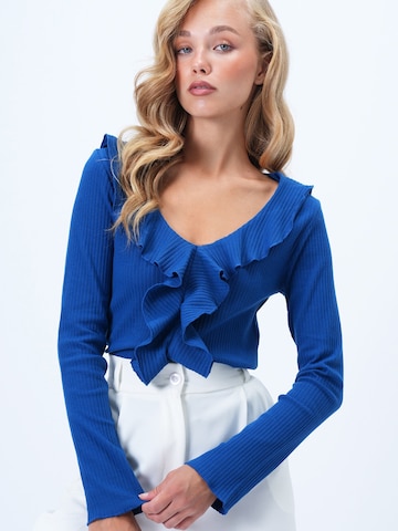 Trend Alaçatı Stili Tričko - Modrá