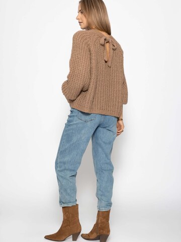 SASSYCLASSY Pullover‌‌ in Braun