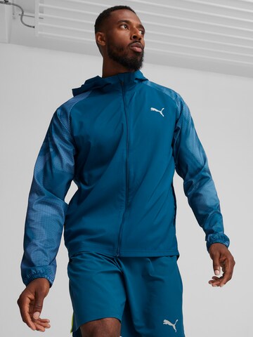 PUMA Športna jakna 'RUN FAVORITE AOP' | modra barva: sprednja stran