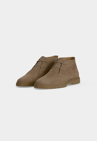 BOSS - Botines chukka 'Orlan' en beige: frente