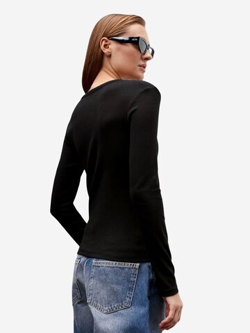 Dilvin Shirt in Black