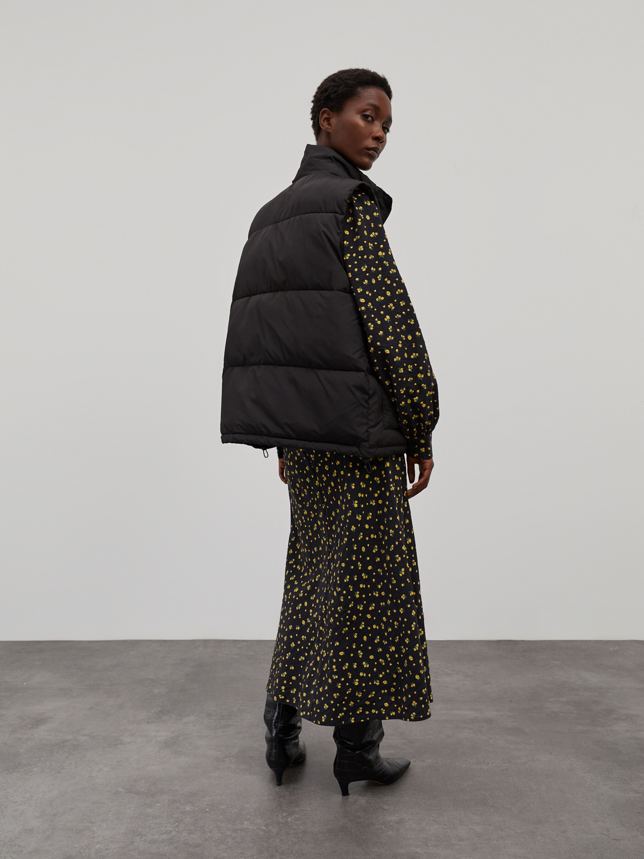 EDITED Producten Bodywarmer 'Julissa' Zwart
