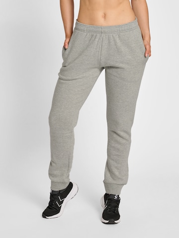 Hummel Tapered Pants 'Red' in Grey: front