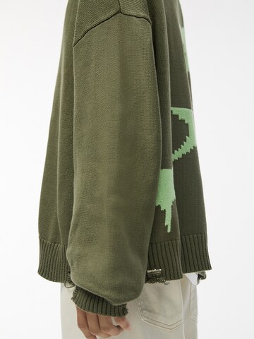 Pull&Bear Sweater in Green