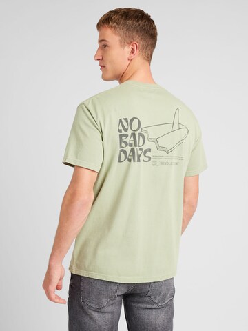 T-Shirt Revolution en vert