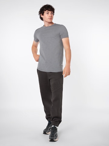 Sublevel Tapered Pants in Grey