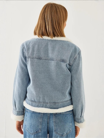 Bianco Lucci Tussenjas in Blauw
