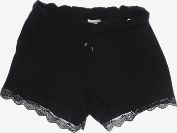 Junarose Shorts in L in Black: front
