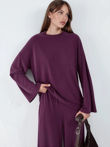 Busem Blouse in Lila: voorkant