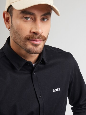 BOSS Slim fit Koszula 'B_Motion L' w kolorze czarny