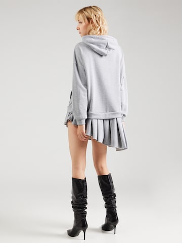 Robe GCDS en gris