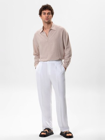 Antioch Comfort fit Button Up Shirt in Beige