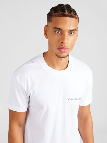Calvin Klein Jeans Μπλουζάκι 'Institutional' σε λευκό
