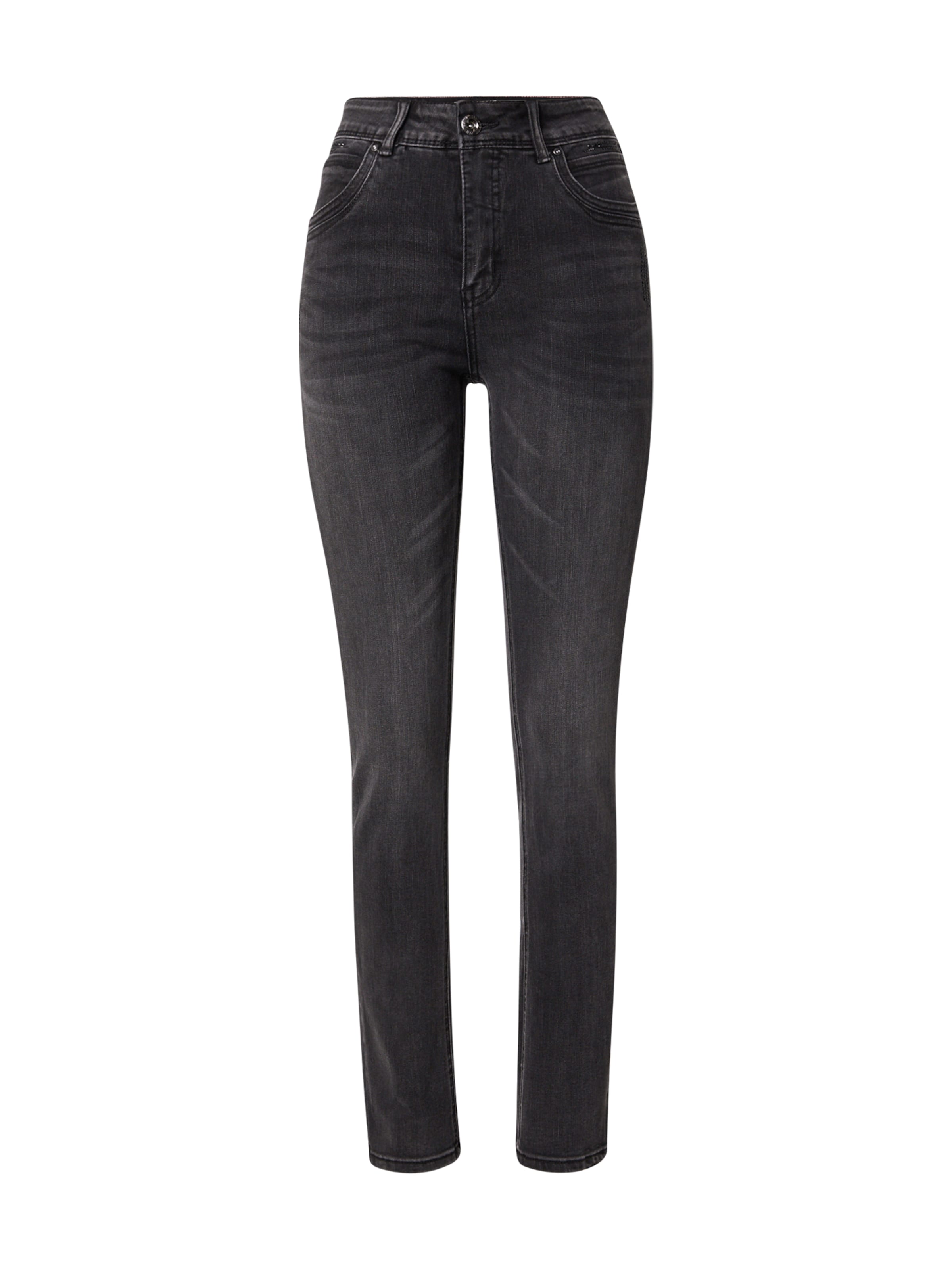 ZABAIONE Slim fit Jeans 'Ma44rissa' in Black: front