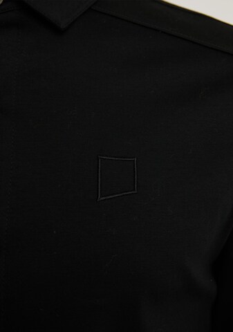 CHASIN' Slim fit Overhemd 'Archer.L Sol' in Zwart