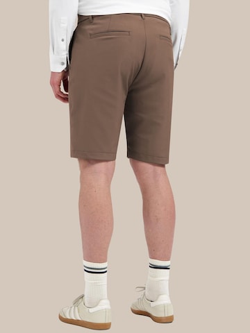 No Excess Regular Chino in Groen