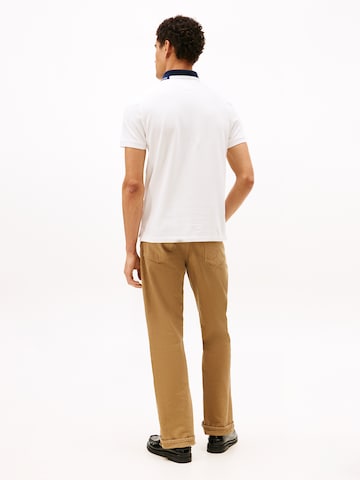 TOMMY HILFIGER T-shirt i beige: baksida