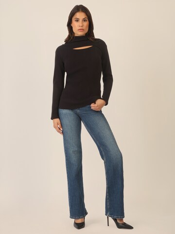 APART Sweater in Black