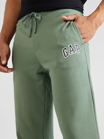 GAP Tapered Παντελόνι σε πράσινο