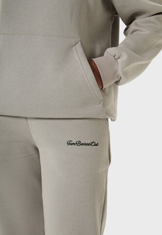 Tom Barron Jogginganzug in Grau
