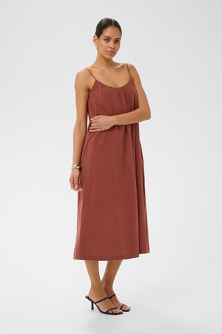 Robe Kaffe en marron