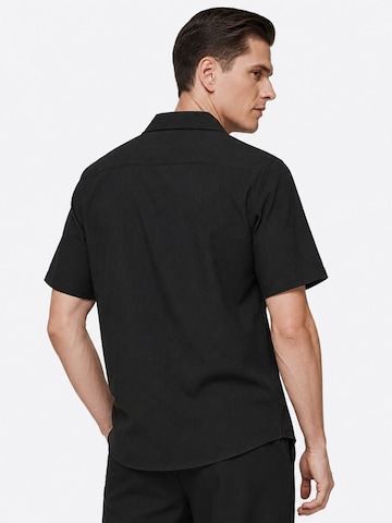 ALLTHEMEN Comfort fit Button Up Shirt 'Flut' in Black