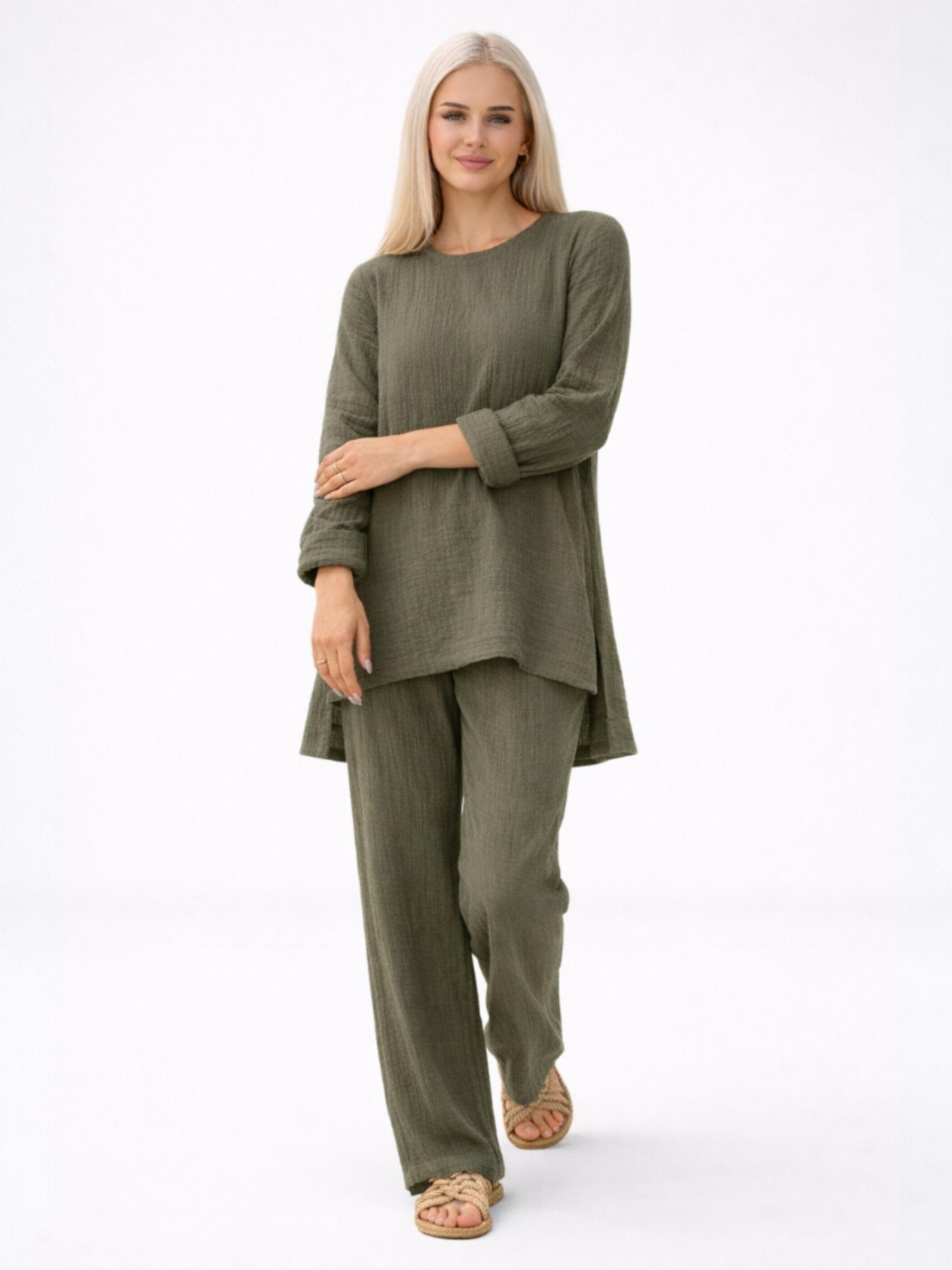 WENOR Loungewear 'Ayda Modest' in Green: front