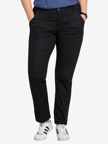 Coupe slim Pantalon chino SHEEGO en noir : devant