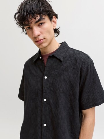 JACK & JONES - Comfort Fit Camisa 'JORMONTAUK' em preto