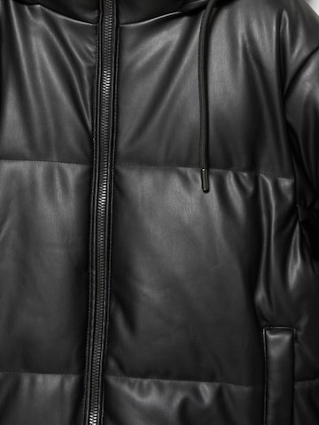 Geacă de primăvară-toamnă de la Pull&Bear pe negru