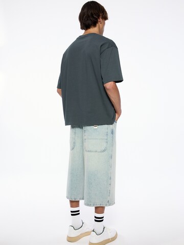 Pull&Bear Loosefit Shorts in Blau