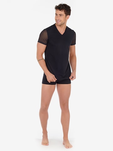 HOM Shirt ' Loulou V-Neck ' in Black: front