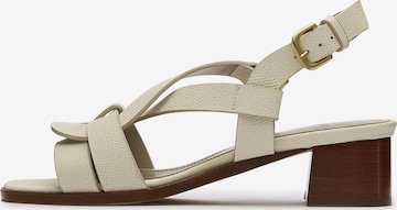 LOTTUSSE Sandalen met riem 'Pala' in Wit: voorkant