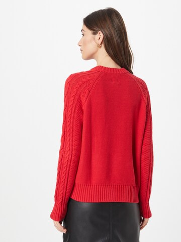 GAP Sweater in Red