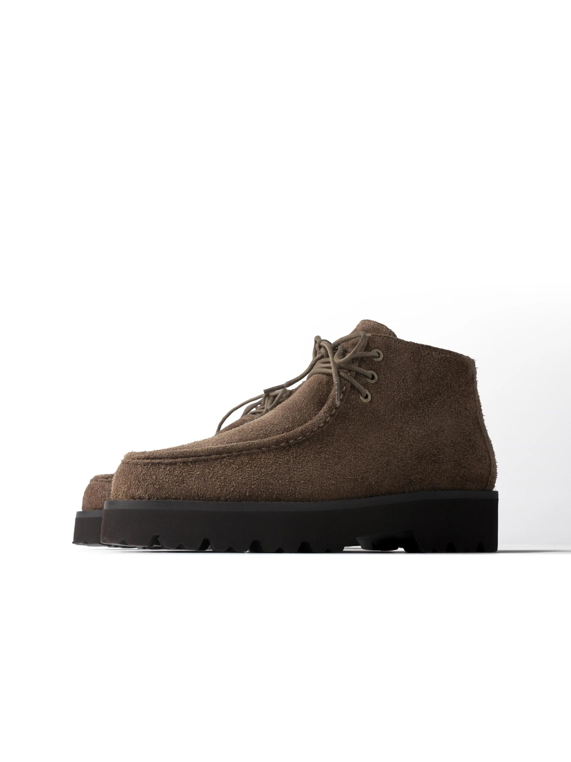 Cizme glezne 'FROSTY MORNING WALK' de la L37 HANDMADE SHOES pe maro