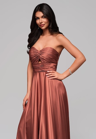 Robe de soirée 'Coraline' Ombre en marron