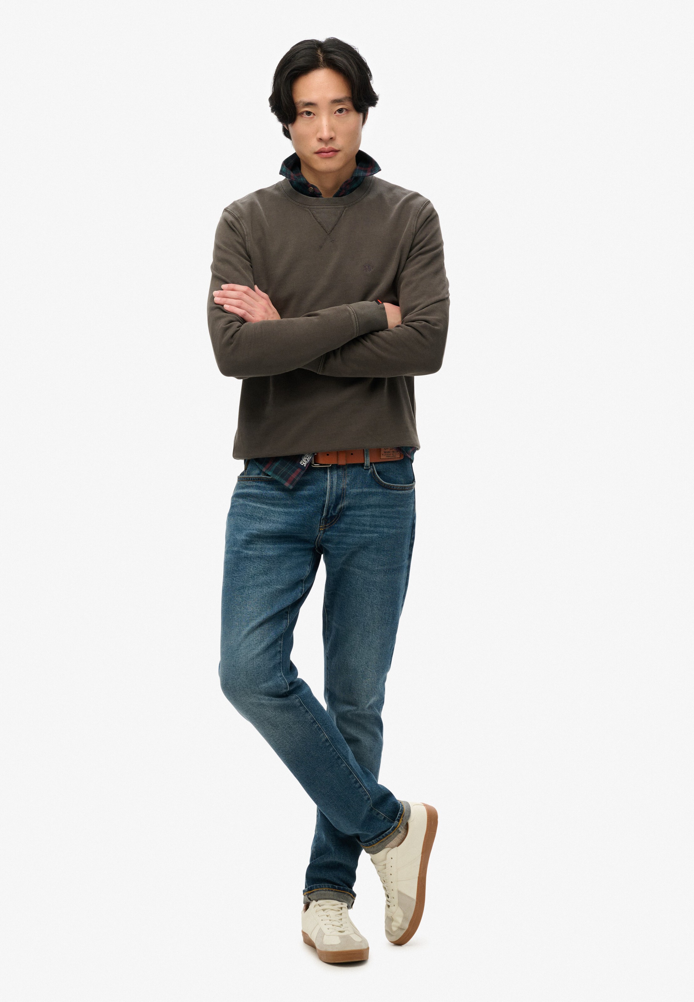 Superdry Tréning póló 'Essential' - fekete: elől