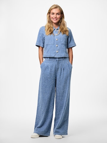 PIECES Wide leg Pleat-front jeans 'PCMALBA' in Blue
