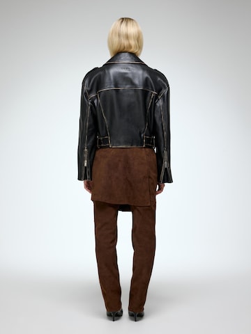 V S P Winterjacke 'Anya' in Schwarz