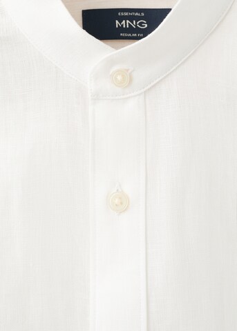MANGO MAN Regular fit Button Up Shirt 'Chennai' in White